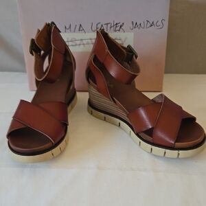 MIA Women's Brown Leather Sandals